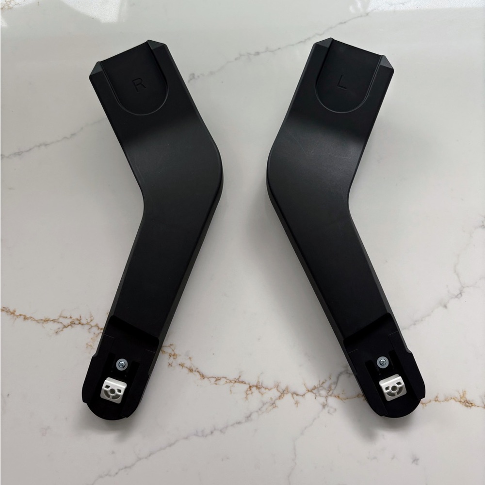 BNIB Bugaboo Butterfly Infant Car Seat Adapter